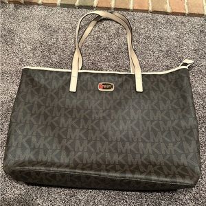 Michael Kors tote bag